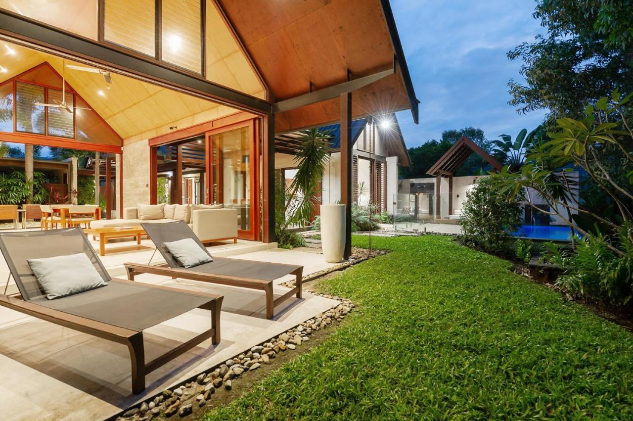 Niramaya Port Douglas Private Villas Exterior photo