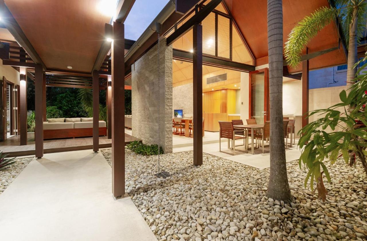 Niramaya Port Douglas Private Villas Exterior photo