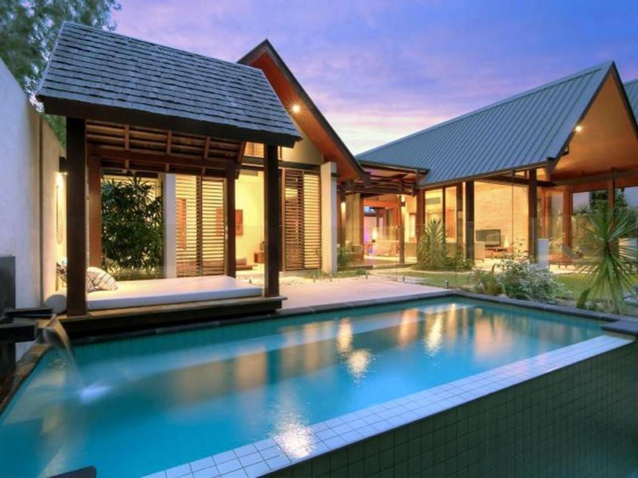 Niramaya Port Douglas Private Villas Exterior photo